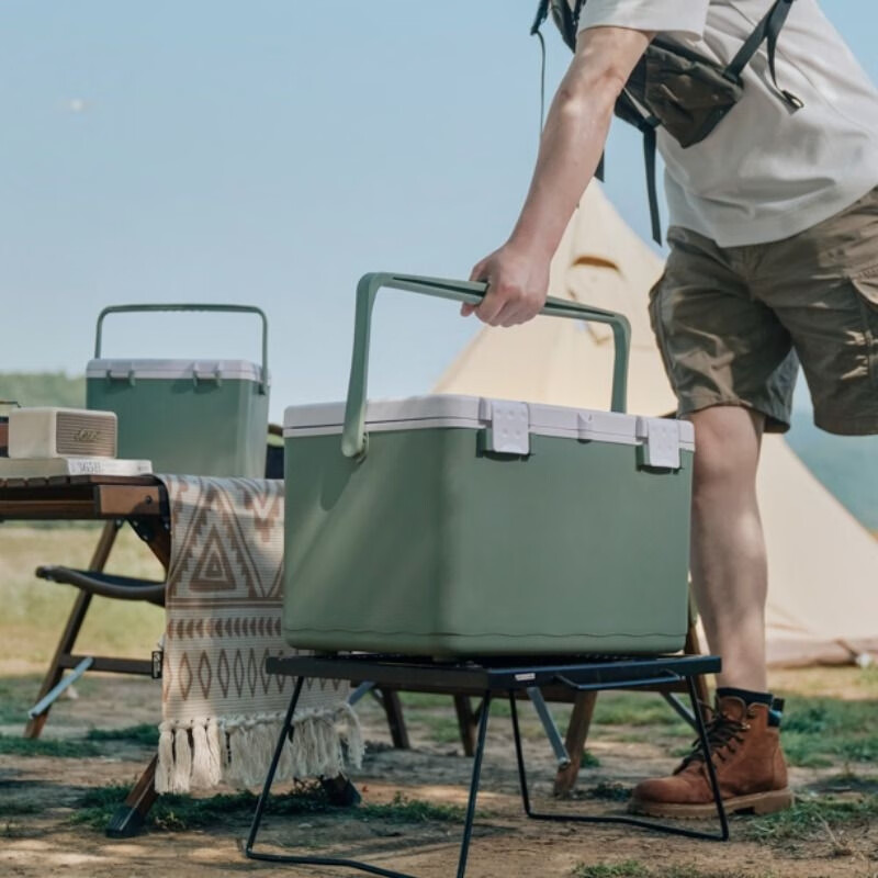 German quality ice insulated box refrigerated commercial stall camping ice bucket outdoor camping portable fresh-keeping thickened 9L white rice 1 piece