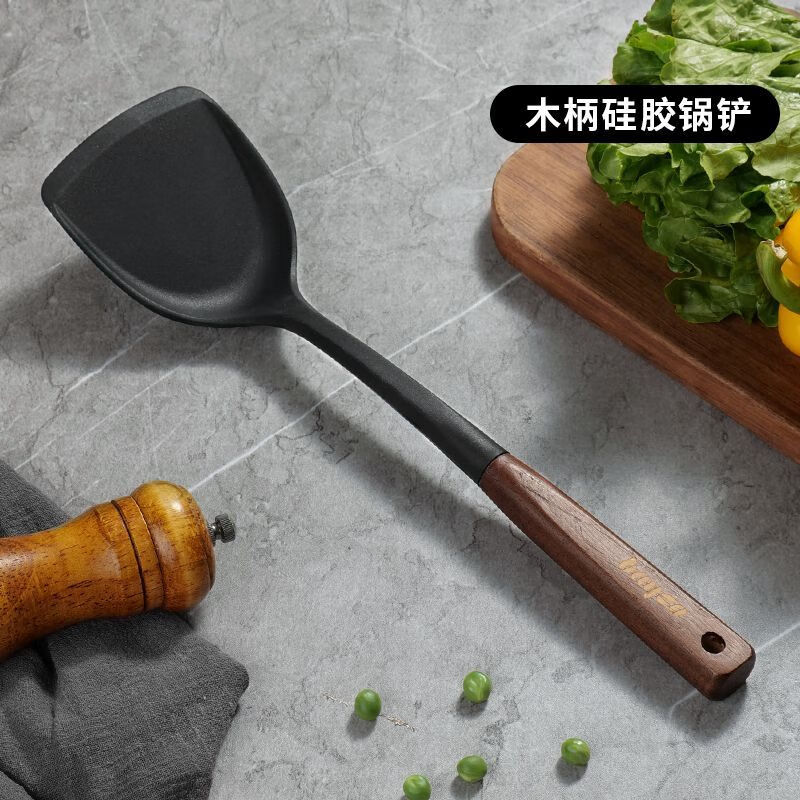 Bayco wooden handle silicone spatula food grade high temperature resistant cooking pot spatula non-stick spatula BC5615
