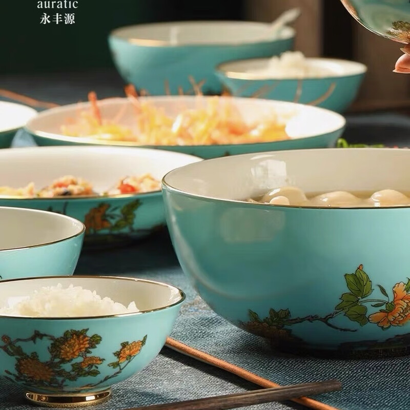 Mrs. Yongfengyuan porcelain West Lake Blue 22-head dishware gift box set suitable for home and gift giving