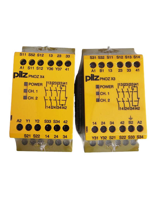 Pilz PiIZ safety relay PNOZXV2774500774502777500 brand new S3750103
