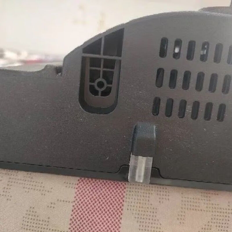 Yancan is suitable for Skyworth TV base bracket 32/43/48/49/50/55/58/65/70/75 desktop support tripod 52-65 inch base bracket screws