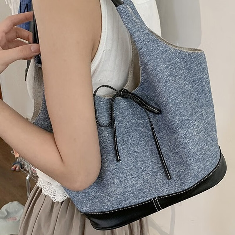 Korean niche stitching tote bag for women new commuter shoulder underarm bag blue