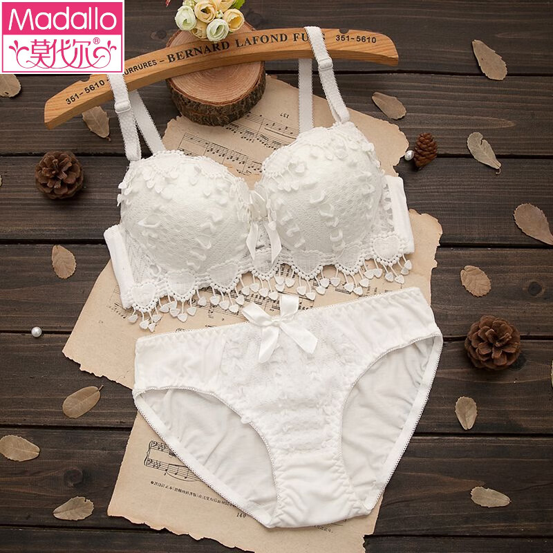 Modal red underwear for the Year of the Rabbit for women in the Year of the Rabbit, big breasts, small and thin, underwired top support anti-sagging bra set 2015 red set/set 70A 32B through cup