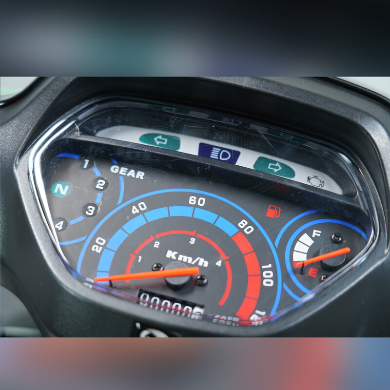 Wuyang curved beam motorcycle fuel 110 fuel-saving takeaway goods climbing, long endurance, National IV EFI can be licensed