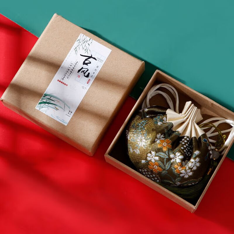 Dragon Boat Festival high-end brocade sachet, antique sachet, tassel sachet, empty bag, mosquito repellent, car pendant, Hanfu, off-white