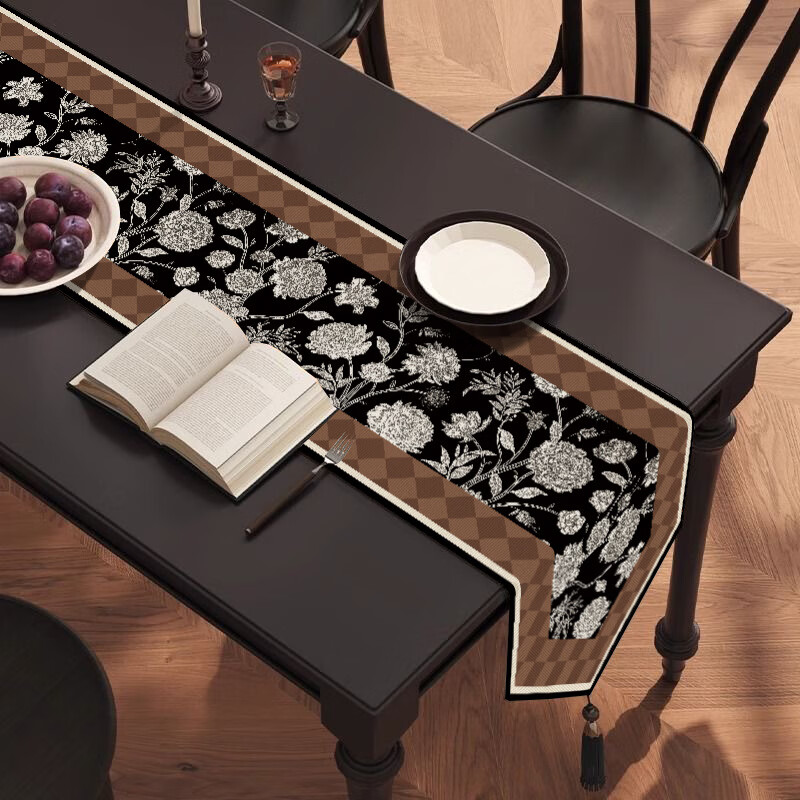 Pure mid-century style dining table and table flag, light luxury, high-end long tea mat, tea table cushion, sideboard, thickened tablecloth, coffee table and tea flag, Huafuluoye 30*140cm cotton and linen + round bead tassel black