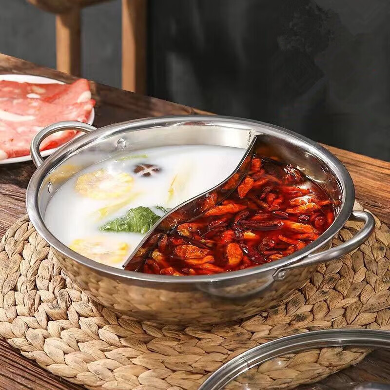 Thickened stainless steel mandarin duck hot pot pot home dining pot hot pot induction cooker special soup pot hot pot 32cm double-flavor divided mandarin duck hot pot pot