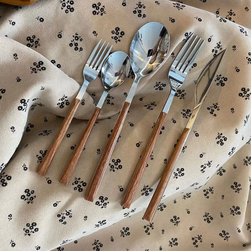 Ins style tableware chopsticks spoon fork stainless steel household high-value tableware steak knife fork spoon dessert small spoon family set 1 (4 tablespoons + 4 large forks)