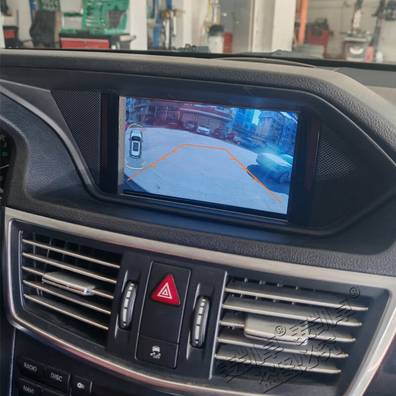 Mackazole is suitable for 10-15 Mercedes-Benz E-class E260 E200E300 central control screen navigation reversing image 360 panoramic all-in-one machine eight-core 4G version (6+128G) + CarPlay + DSP official standard configuration + installation