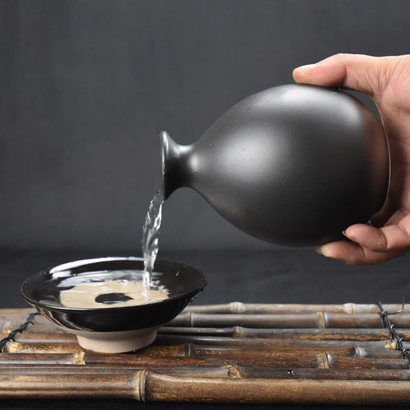 Wen Yijia one-pound wine bottle, empty wine bottle, white wine empty bottle, high-end hand-held bottle, small wine jug, ceramic sealed wine jar, 6 black ceramic wine bottles + outer box + inner box + accessories