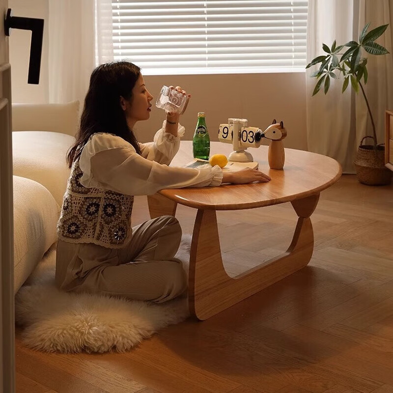 Tangxitang solid wood tempered glass coffee table living room home small apartment minimalist creative modern simple Internet celebrity high-end coffee table walnut color rubber wood desktop 83CM