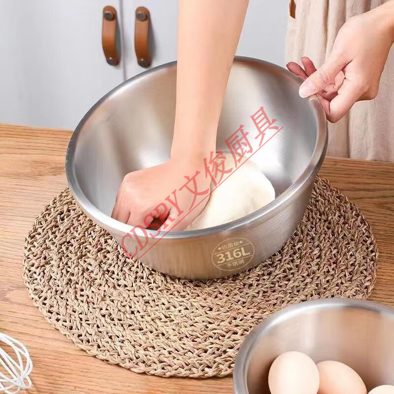 CLCEY stainless steel basin food capacity household small basin can be used for beating eggs and basin noodle soup basin 28cm