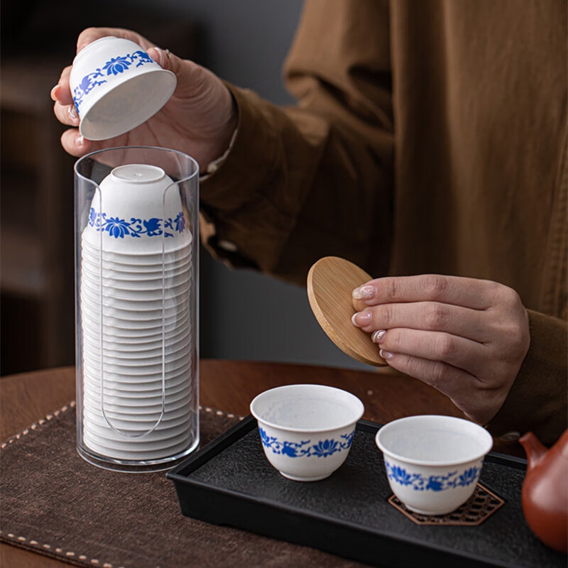Fantasy rice husk blue and white porcelain disposable kung fu tea cup thickened anti-scalding national style tea small cup tea set hospitality items 300 pieces blue and white