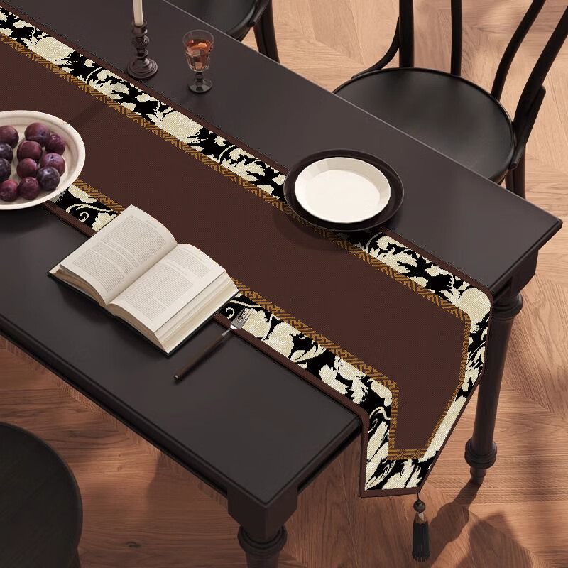 Pure mid-century style dining table and table flag, light luxury, high-end long tea mat, tea table cushion, sideboard, thickened tablecloth, coffee table and tea flag, Huafuluoye 30*140cm cotton and linen + round bead tassel black