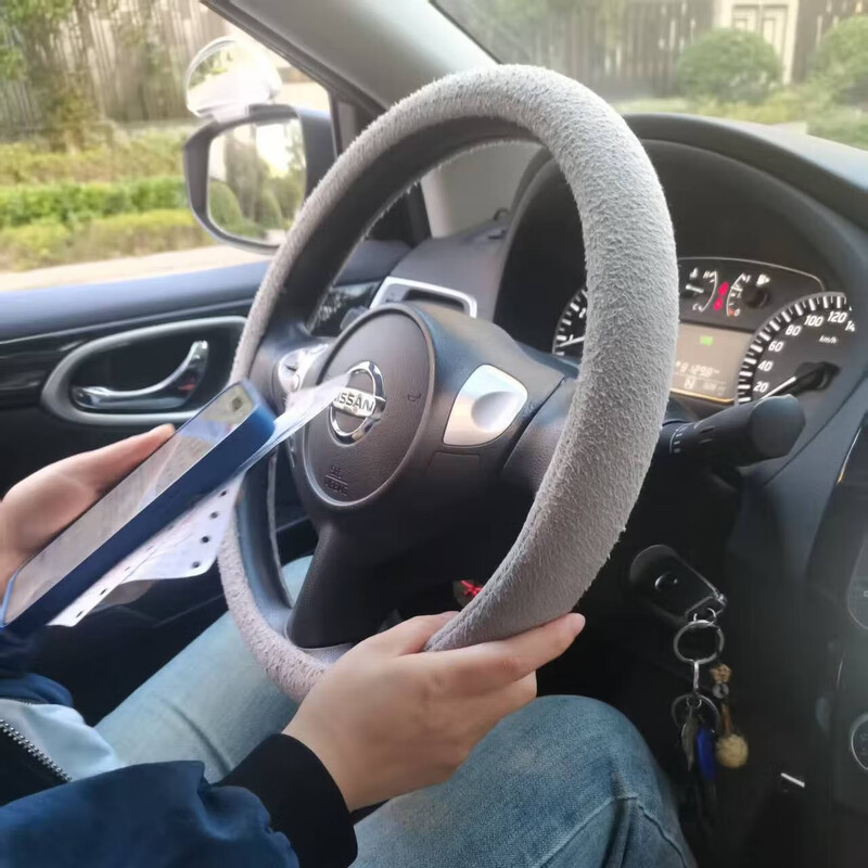 Novices drive to Shanghai/Hangzhou/Nanjing/Suzhou. Accompanying car driving and practice driving. Door-to-door pick-up and drop-off in the city for 2 hours. 1-on-1 for novices. 2-hour experience class in Shanghai (limited to one order/person)