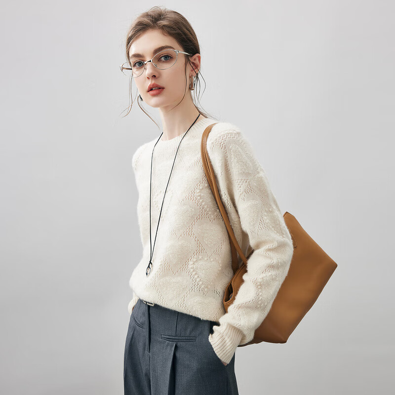 Komenboca 2025 autumn and winter new style hollow love cashmere sweater women's loose knitted sweater round neck bottoming sweater cloud white M