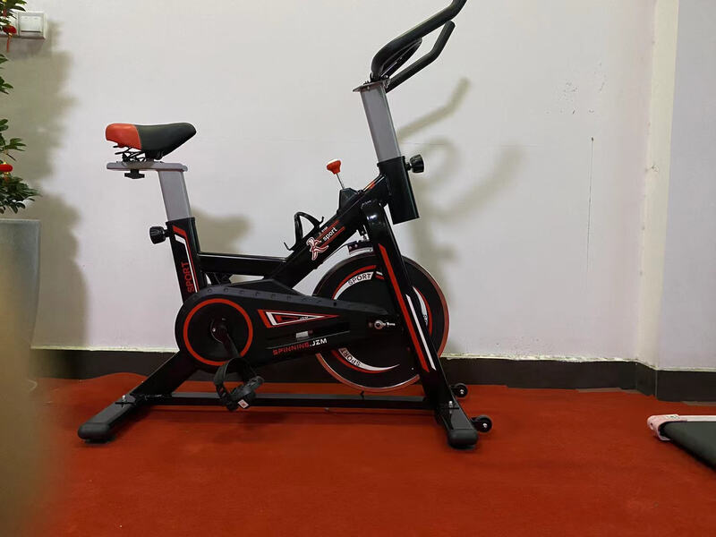 Jianzhimei new new model supply dynamic bicycle home fitness equipment silent exercise bike indoor sports 709 red naked bike + Bluetooth APP + Bluetooth audio