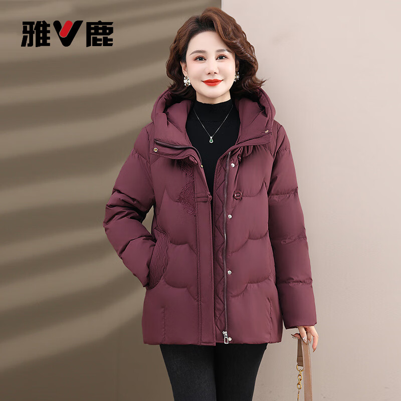 Yalu hooded mother's wear down jacket, new Chinese style buckle, western style, middle-aged and elderly New Year's coat, red 175