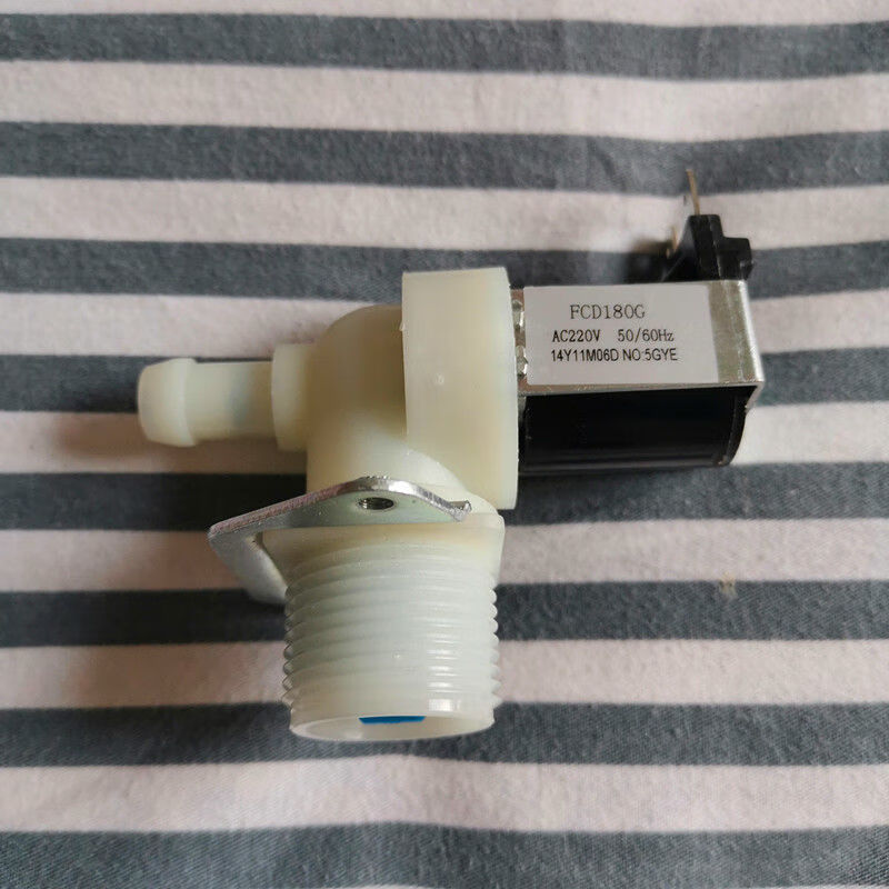 Mo Peng air conditioner solenoid valve ice maker humidifier 6 points water inlet dishwasher plastic FCD180G 90 degree water inlet valve