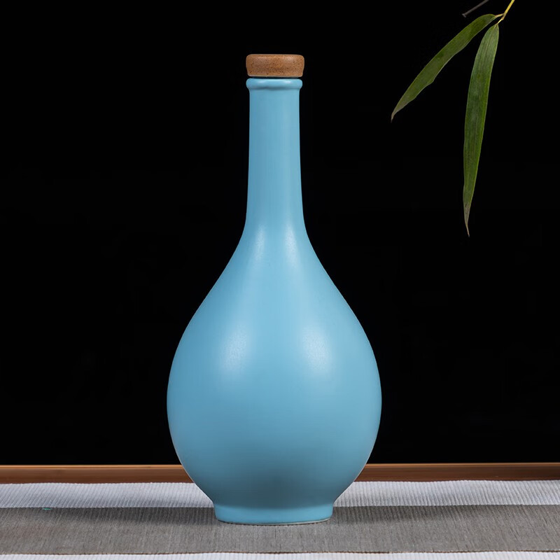 Zhongrun porcelain one pound wine bottle ceramic ornaments antique high-end creative wine bottle household sealed wine jar sake bottle jar empty bottle matt white