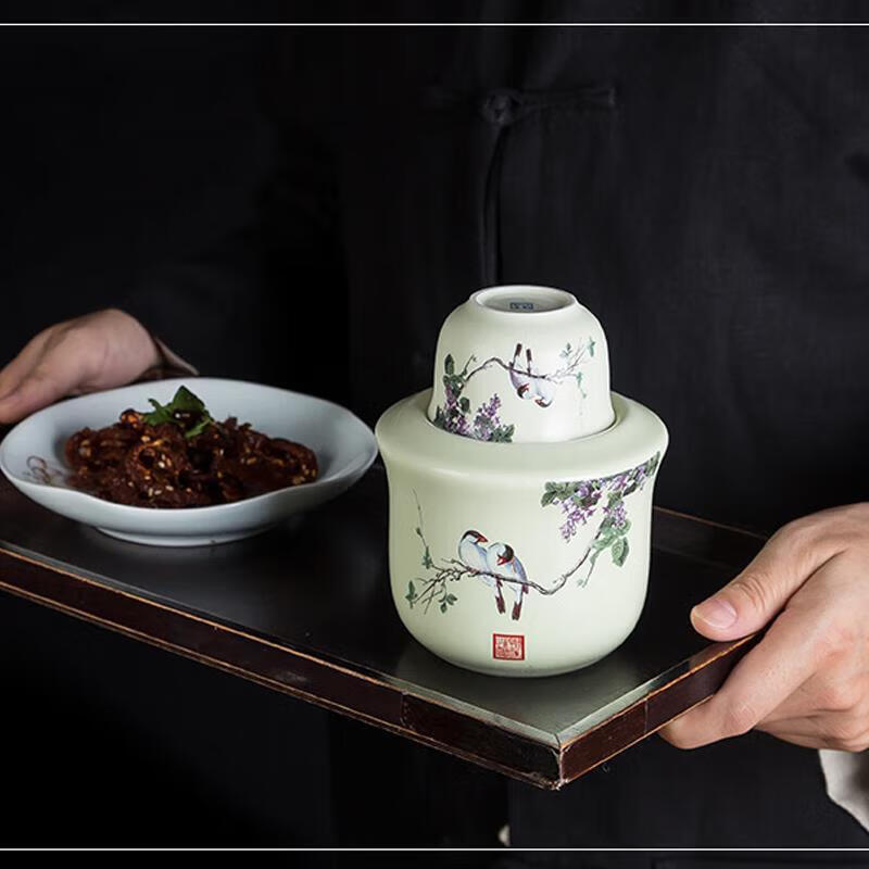 Ye Yu ceramic wine warmer, household antique Chinese wine set, shochu rice wine white wine cup, warm wine jug, Jingdezhen slightly flawed old porcelain landscape (about 2 taels)