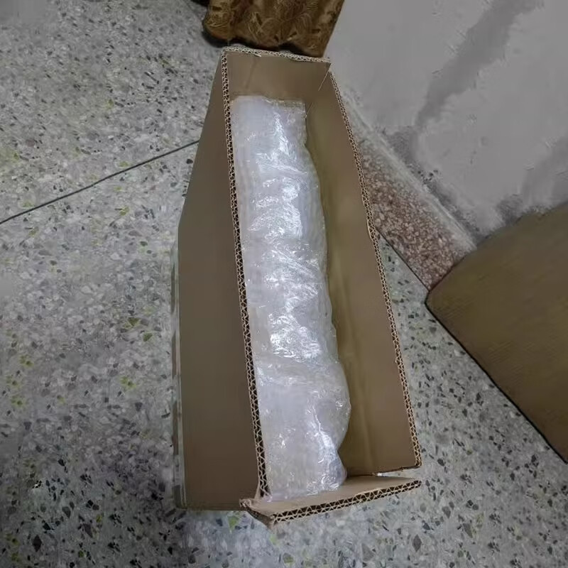 Laptop mailing packaging, anti-collision and anti-collision protection, second-hand game laptop moving express packaging box, 4 triangular corner protectors