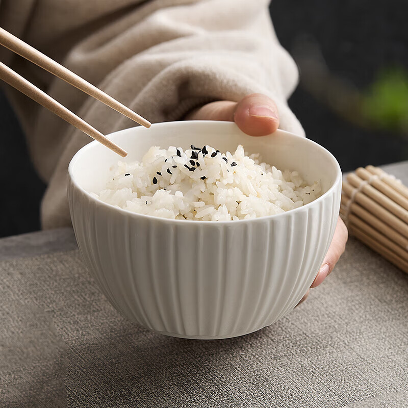 French vertical grain bowl, new rice bowl for home use, particularly beautiful, simple white ceramic small bowl, high-end 2025, 10 pieces, French vertical grain 4.5-inch bowl