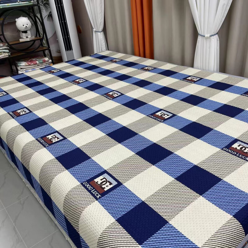 RSRDDY four-season multi-functional kang cover three-layer quilted tatami bed cover double sheet rural kang mat double-sided bedding Xiaoxiong classmates 240*220 used for tatami or kang within 2.4 meters