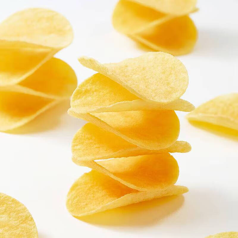 Pringles Potato Chips Double Can Combo 220g (Original Flavor 110g + BBQ Steak Flavor 110g) snacks on clearance