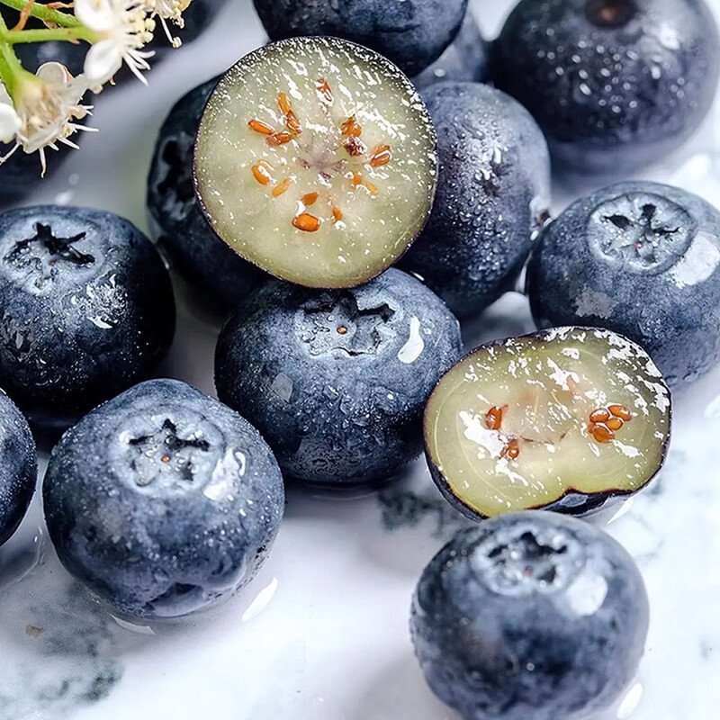 Jingxiansheng Yunnan blueberries 18mm + 2 boxes + Dandong strawberries 1 jin + Chilean cherries 3J grade 2 jins fresh fruit