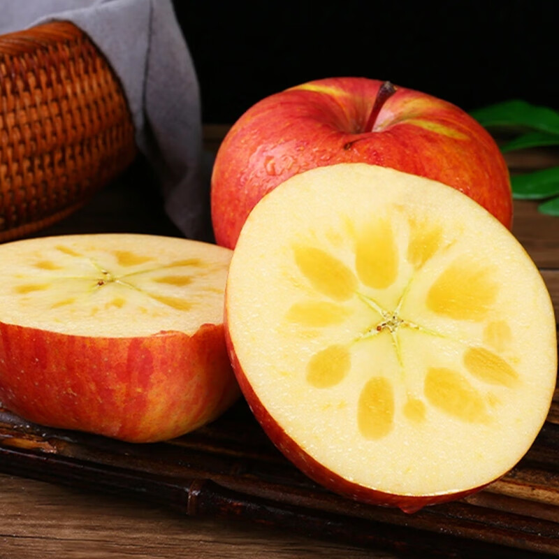 Jingxiansheng Great Wall Red Aksu Apple Gift Box, Net Weight 10 Jin, Single Fruit Starting from 180g