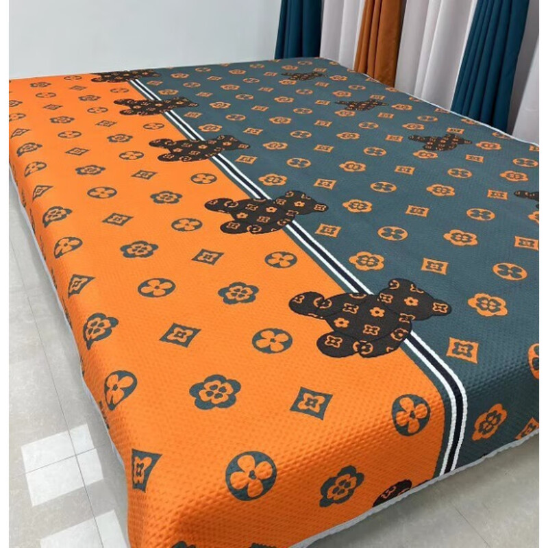 RSRDDY four-season multi-functional kang cover three-layer quilted tatami bed cover double sheet rural kang mat double-sided bedding Xiaoxiong classmates 240*220 used for tatami or kang within 2.4 meters