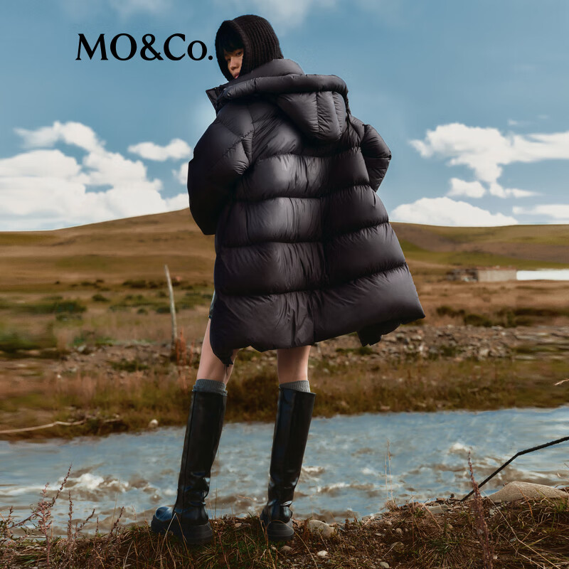 MO&Co. Down Jacket 90 velvet fluorine-free waterproof surface layer detachable hood head and neck integrated protection mid-length high fluffy light outdoor black S /160