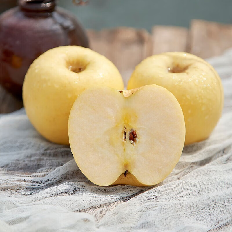 Jingdida Shandong Cream Fuji Apple Selected 8 Jin Fruit King Single Fruit 85mm + Direct Shipping from Source