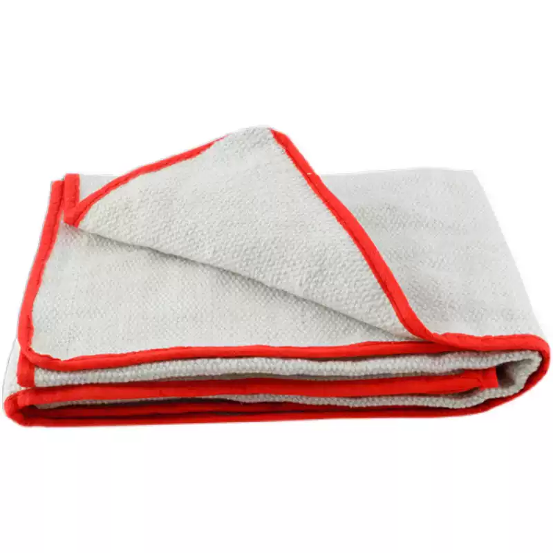 New fire extinguishing blanket fire certified thickened ceramic fiber gas station industrial welding fire blanket asbestos high temperature resistant ceramic blanket 2mm thick 1 meter * 1 meter