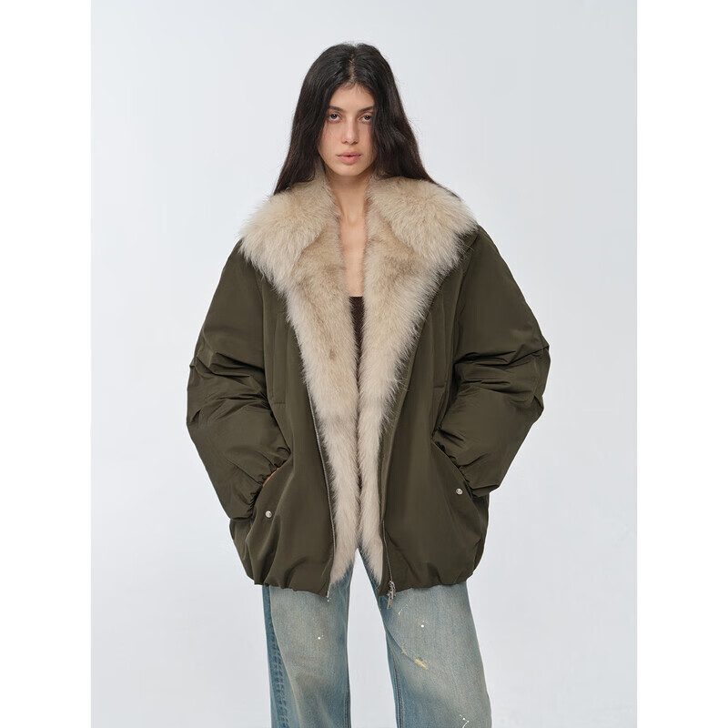Fu Zhien's warm dialogue two-color fox fur collar detachable 90 goose down jacket mid-length down jacket military green