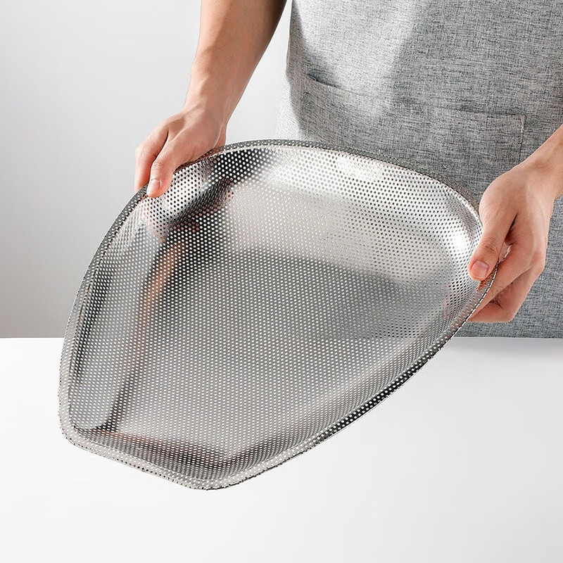 FVFH German stainless steel rice draining sieve leaking rice leaking sieve household vegetable washing rice basin filtering rice sieve leaking basin drain basket dustpan deepened food grade 40cm dense hole dustpan