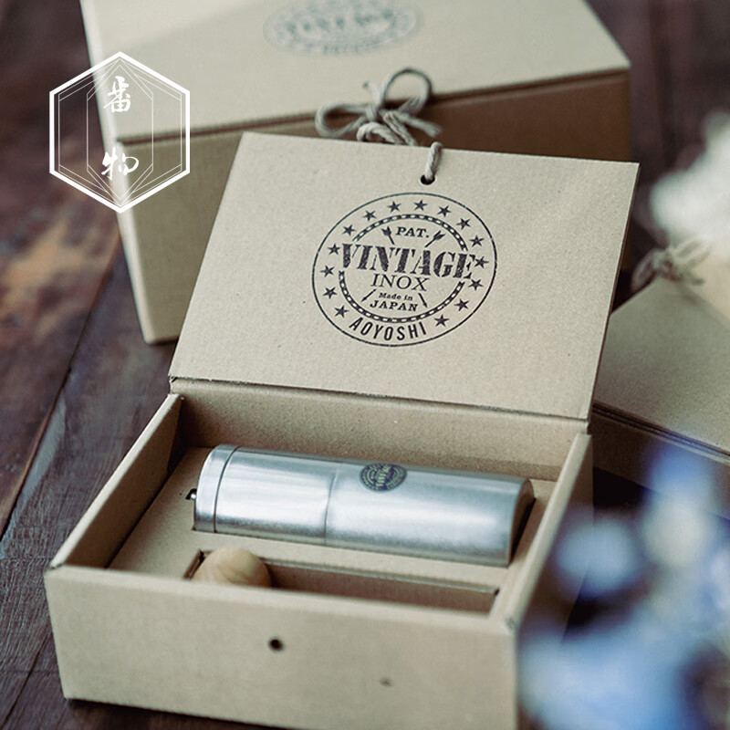 Japan imported Qingfang Manufacturing stainless steel retro manual coffee bean grinder hand-cranked bean grinder