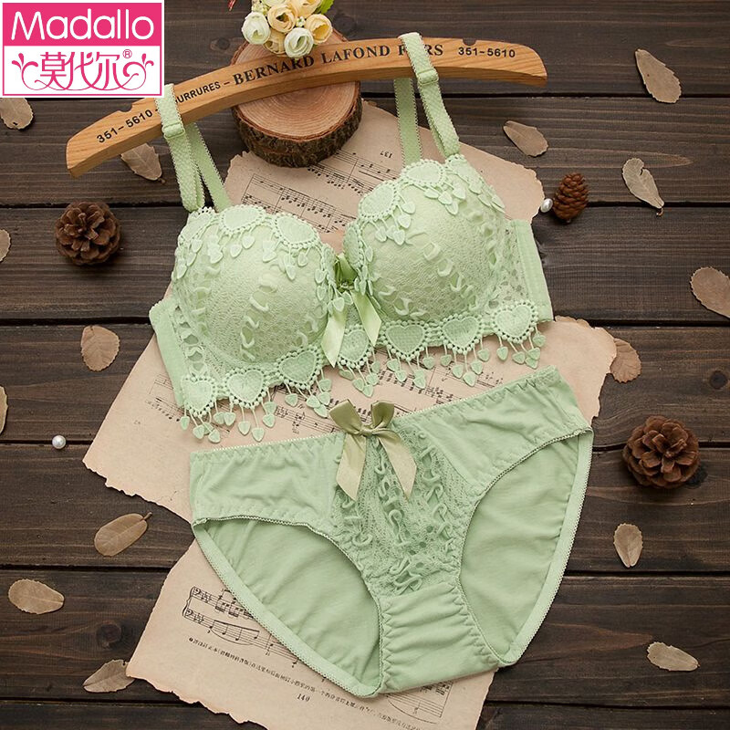 Modal red underwear for the Year of the Rabbit for women in the Year of the Rabbit, big breasts, small and thin, underwired top support anti-sagging bra set 2015 red set/set 70A 32B through cup