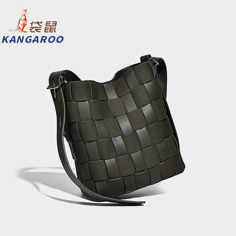 Kangaroo (KANGAROO) new antique style hand-woven bag large capacity commuting bucket bag can be worn on one shoulder, crossbody, under armpit, niche design bag, black 22*10*25CM