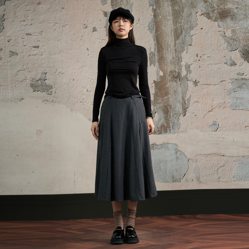 Nishimachi Village House (SETIROM) Minimalist Style Bottoming Shirt Women's 2025 Winter New Simple Skin-Friendly Shirt XXAD10415 Black One Size