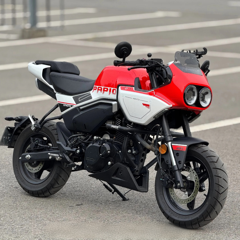 Chunfeng xo Baboon 125CC little monkey fuel motorcycle silver steel 150MINI monster ST street car second-hand motorcycle Chunfeng ST Baboon gray 90% new