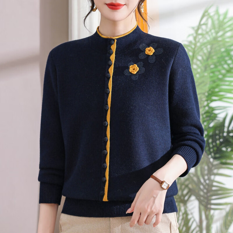 Yalu foreign style mother autumn and winter knitted one-piece thickened sweater fashion shirt bottoming shirt 50 years old middle-aged and elderly New Year top