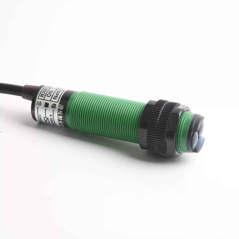 Weiyiyou M18 long-distance diffuse reflection photoelectric switch 3 meters adjustable infrared car washing machine engineering vehicle detection distance gate induction E3FDS100C110cm1m adjustable NPN