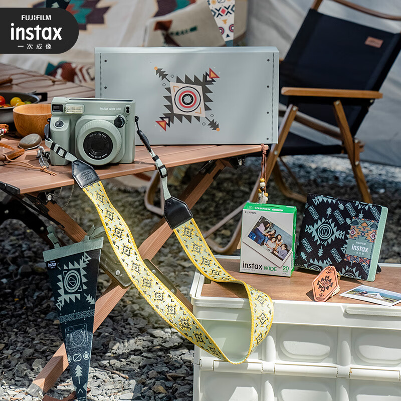 Fuji instax instant camera WIDE400 wilderness totem package three official content + 20 photos + refrigerator magnet + photo album + storage box