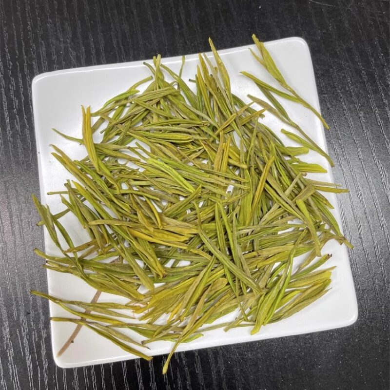 Hu Zhongnan 2024 New Golden Bud Anji Golden Leaf Authentic Alpine White Tea Yuqian Tea Special 250g Gift 5 cans x 50g Free gift box + handbag 250g