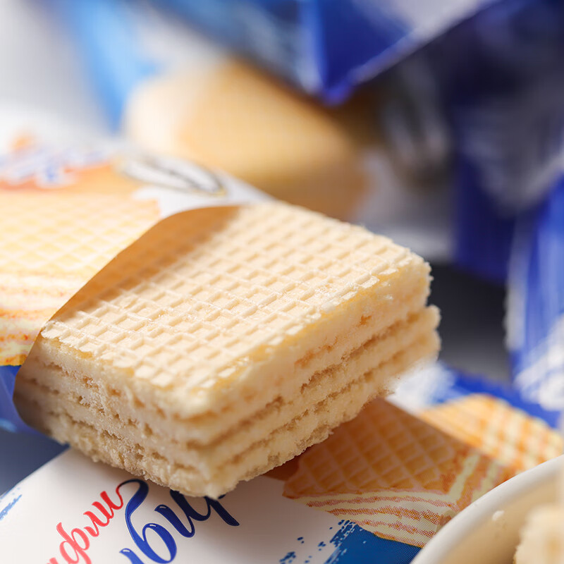 Akonte Russian ice cream wafer biscuits original imported snack snacks 408g independently packaged