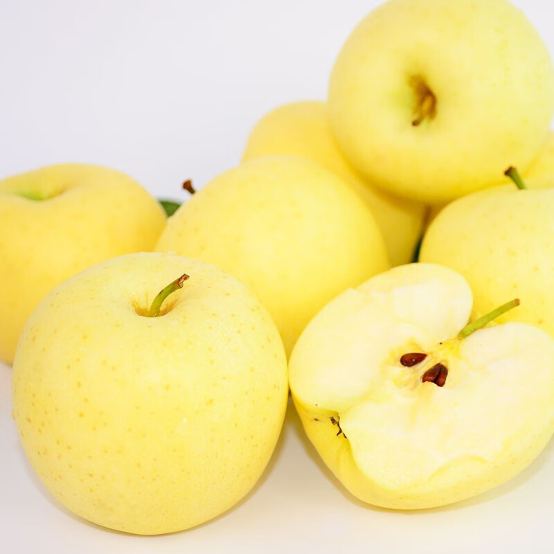 Sweet and drunk Yantai Apple Yellow Marshal Noodles Apple Golden Marshal Yellow Banana Shandong Fresh Fruit Seasonal Whole Box Fresh Fruit Net Weight 4.5 catties 75mm