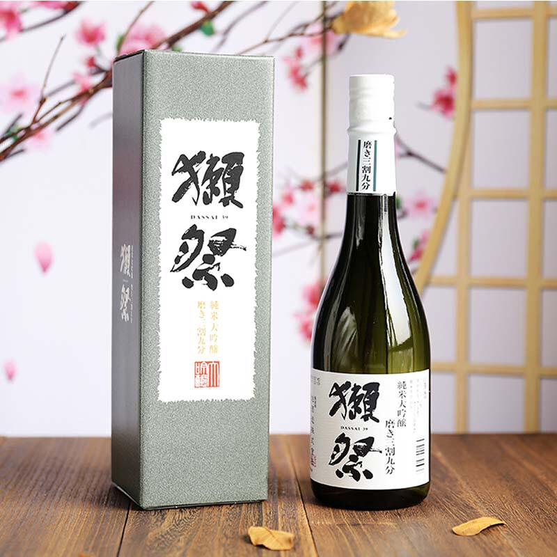 Dassai 39 three-cut nine-point sake 720ml Junmai Daiginjo imported from Japan New Year's Day gift box