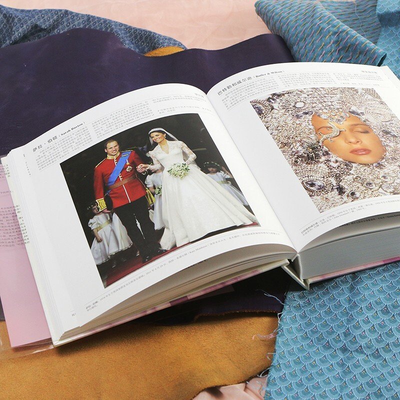 The Fashion Book The Fashion Book Genuine